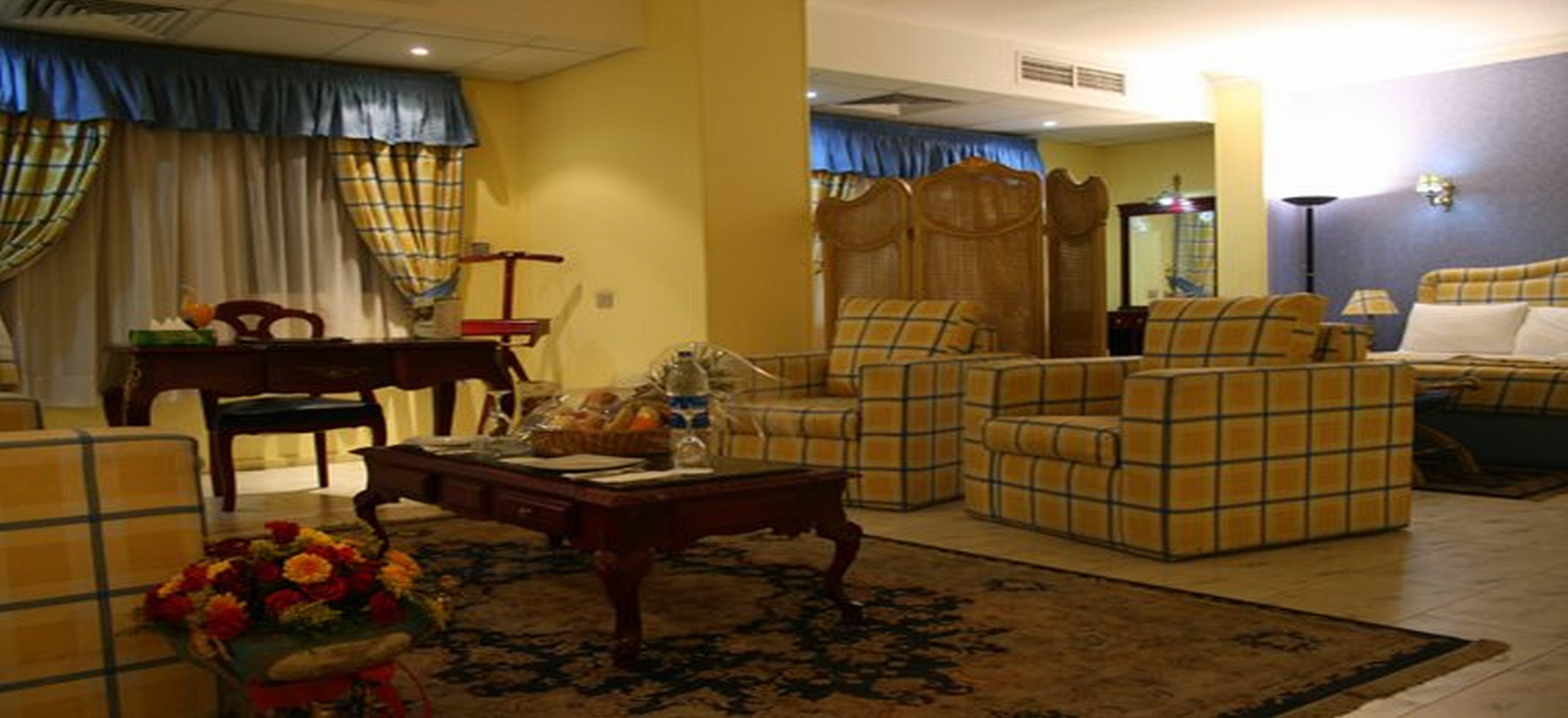 Holidays Express Hotel Giza Exteriör bild