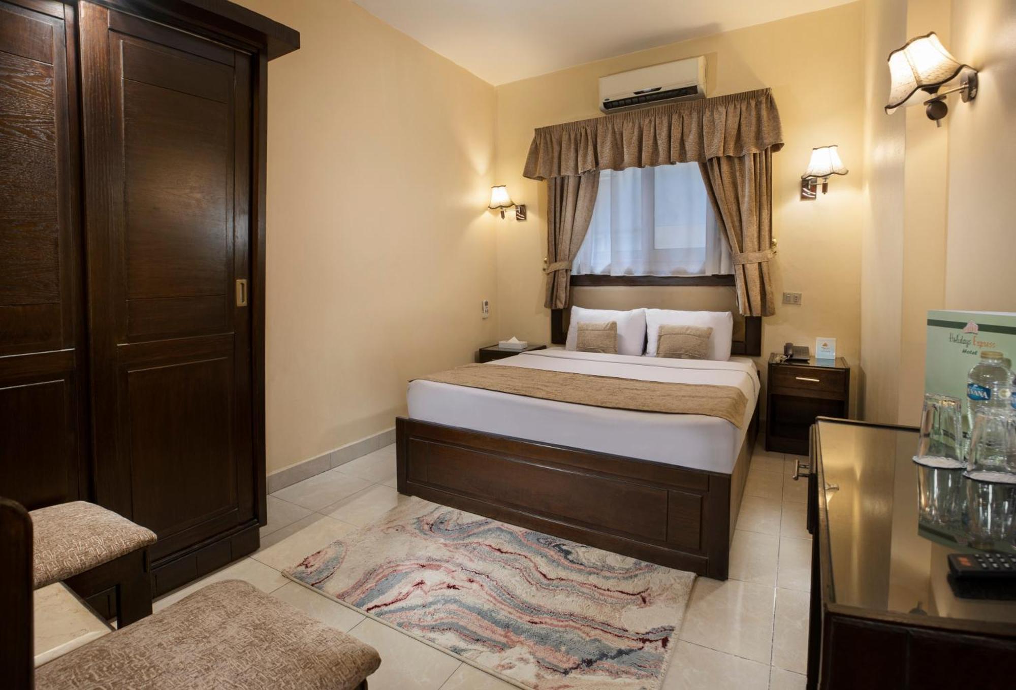 Holidays Express Hotel Giza Exteriör bild